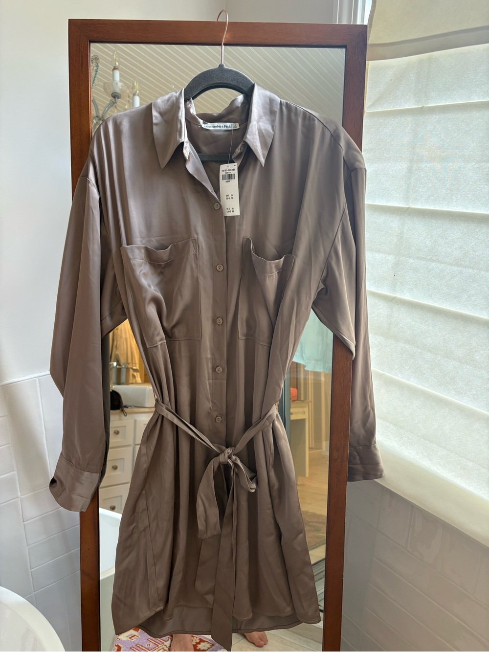 NWT Abercrombie and Fitch Satin Taupe Button-Up Shirt Dress Size Large Tall LT